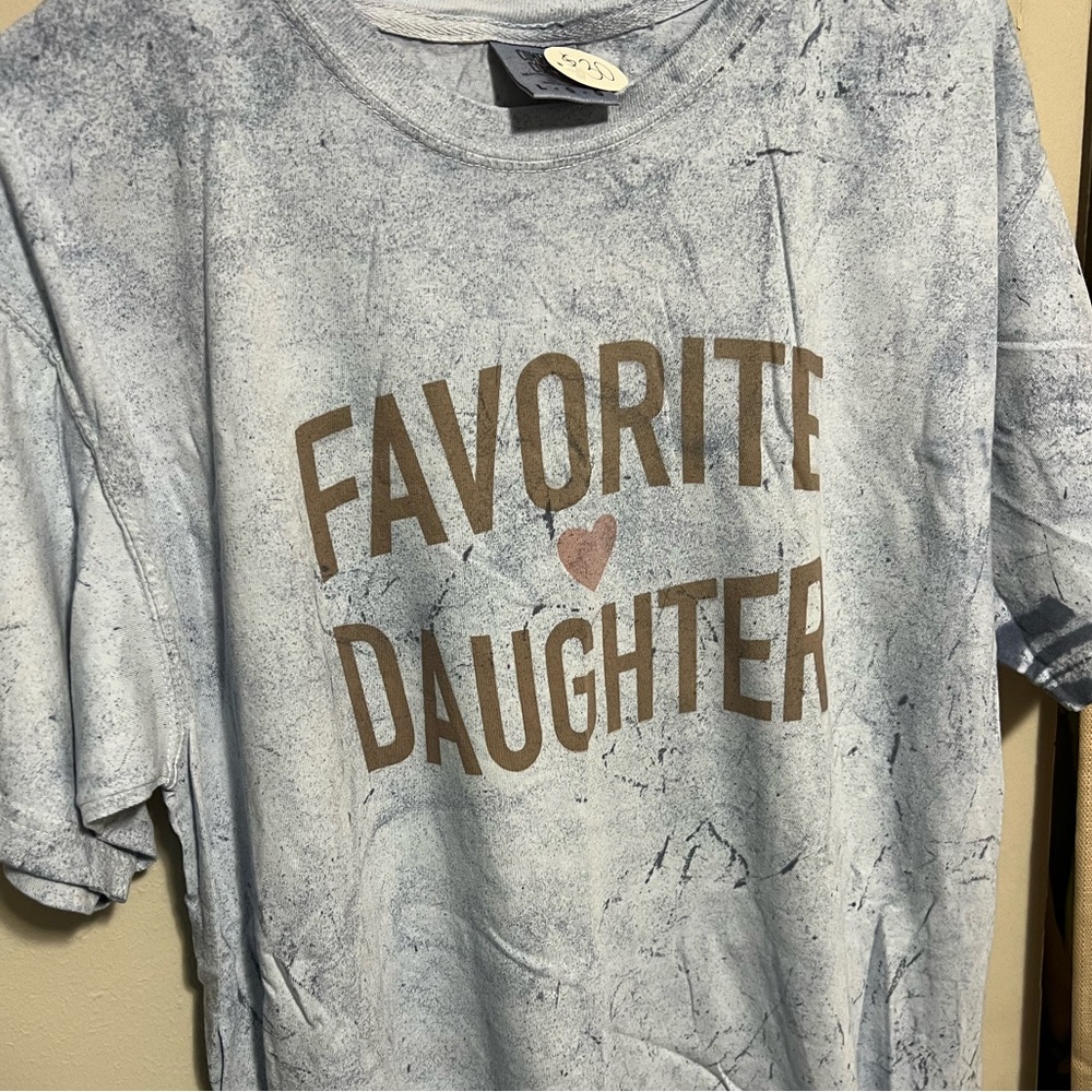 Comfort colors size large favorite daughter tshirt nwt boutique